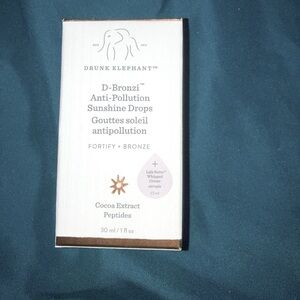 Drunk Elephant D-Bronzi™ Bronzing